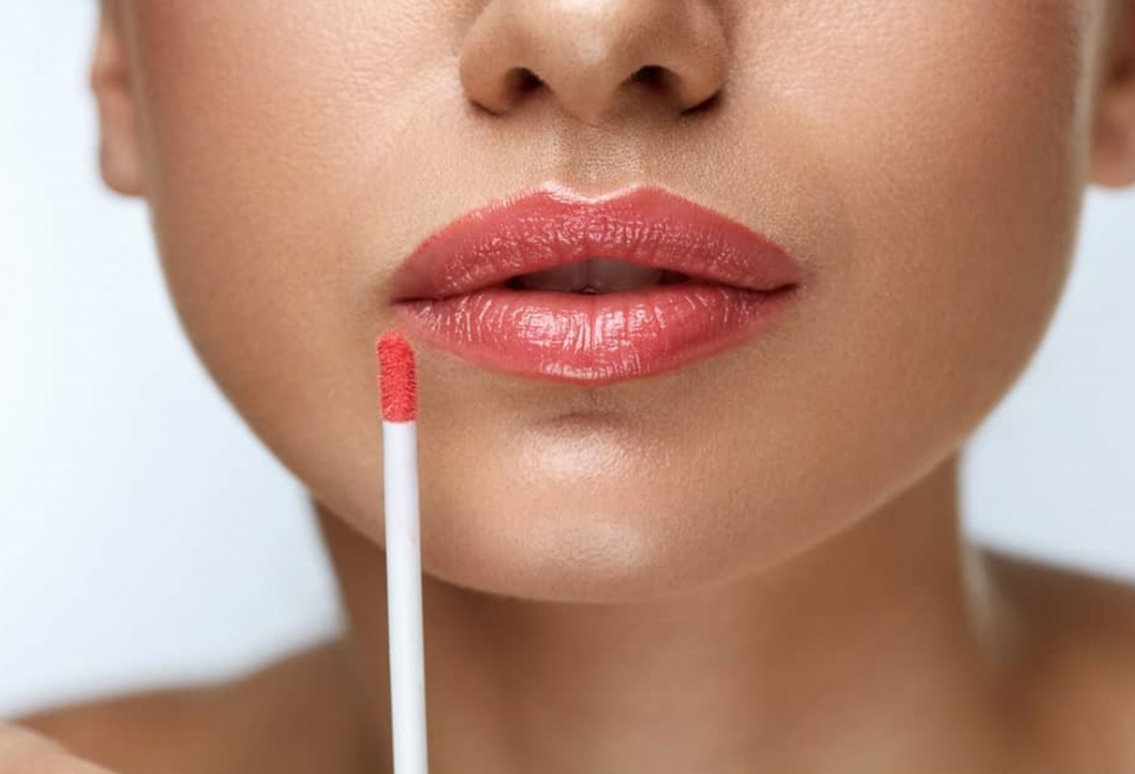 Reasons Why Women Wear Lipstick Home And Fashion Reviews
